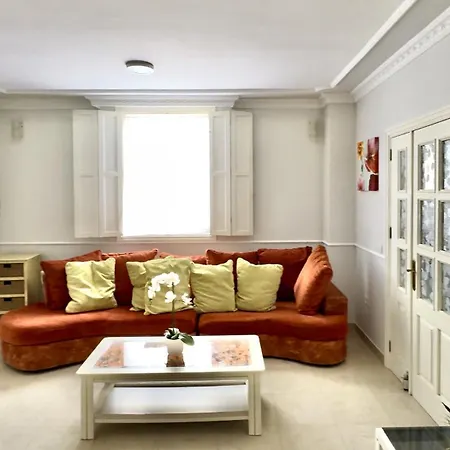 Nyaraló Lovely Magnolia With Pool, Bbq And Wifi In Tenerife South *