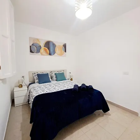 Lovely Magnolia With Pool, Bbq And Wifi In Tenerife South * Las Rosas
