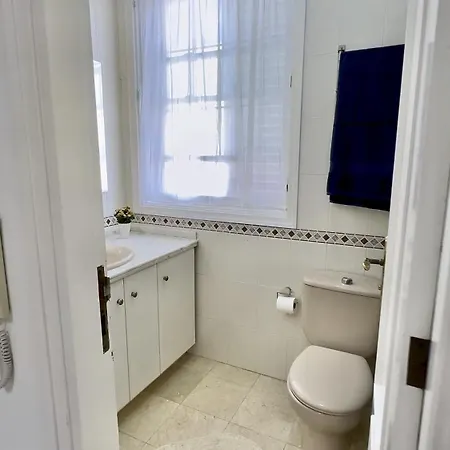 Lovely Magnolia With Pool, Bbq And Wifi In Tenerife South * Las Rosas (Arona, Tenerife)