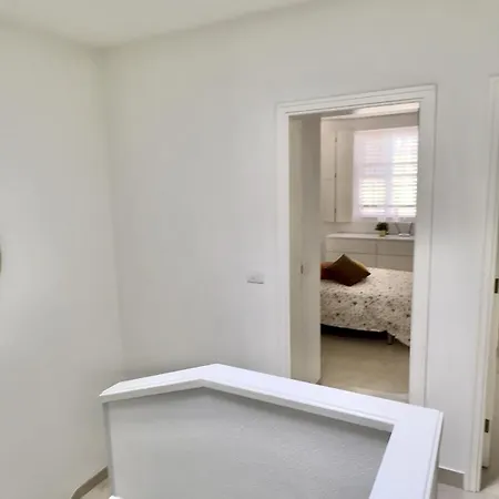 Holiday home Lovely Magnolia With Pool, Bbq And Wifi In Tenerife South Las Rosas (Arona, Tenerife)